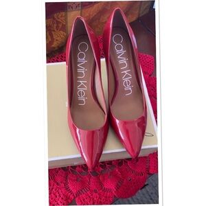 Calvin Klein Red Heeled Shoes Elegant Design